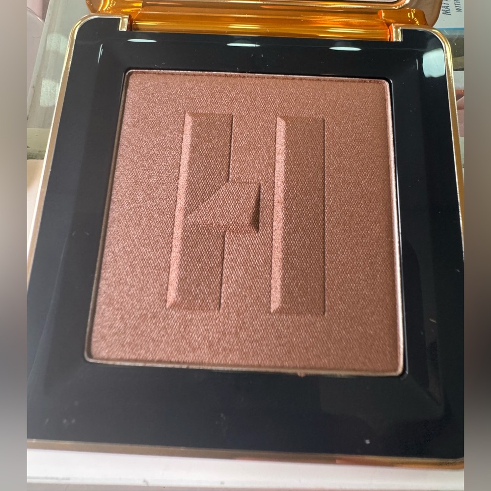 Haus Labs by Lady Gaga Power Sculpt Bronzer. Deep level 10 retails $38.00 NIB